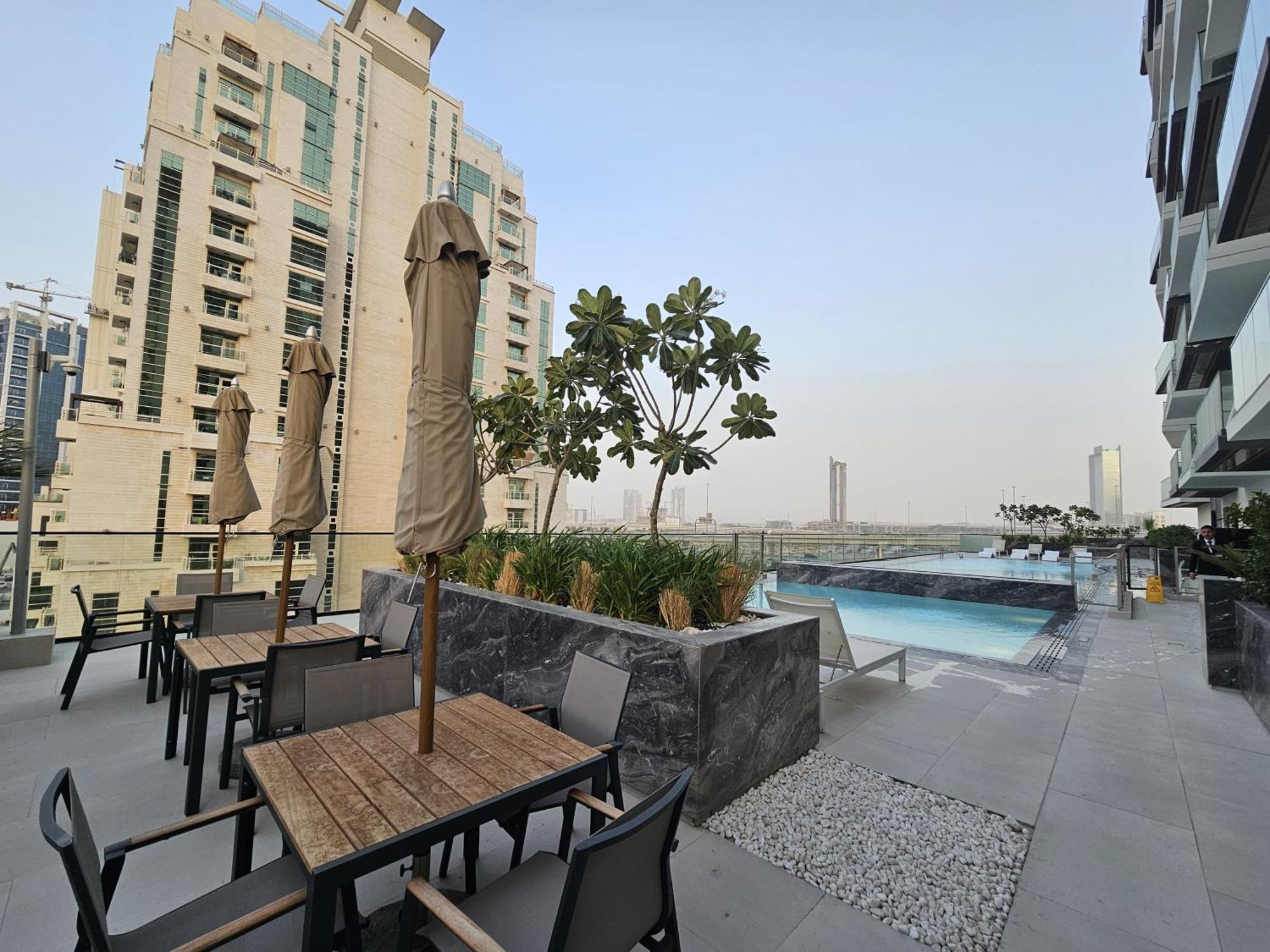 Luxurious Comfort In Jvc * Dubai