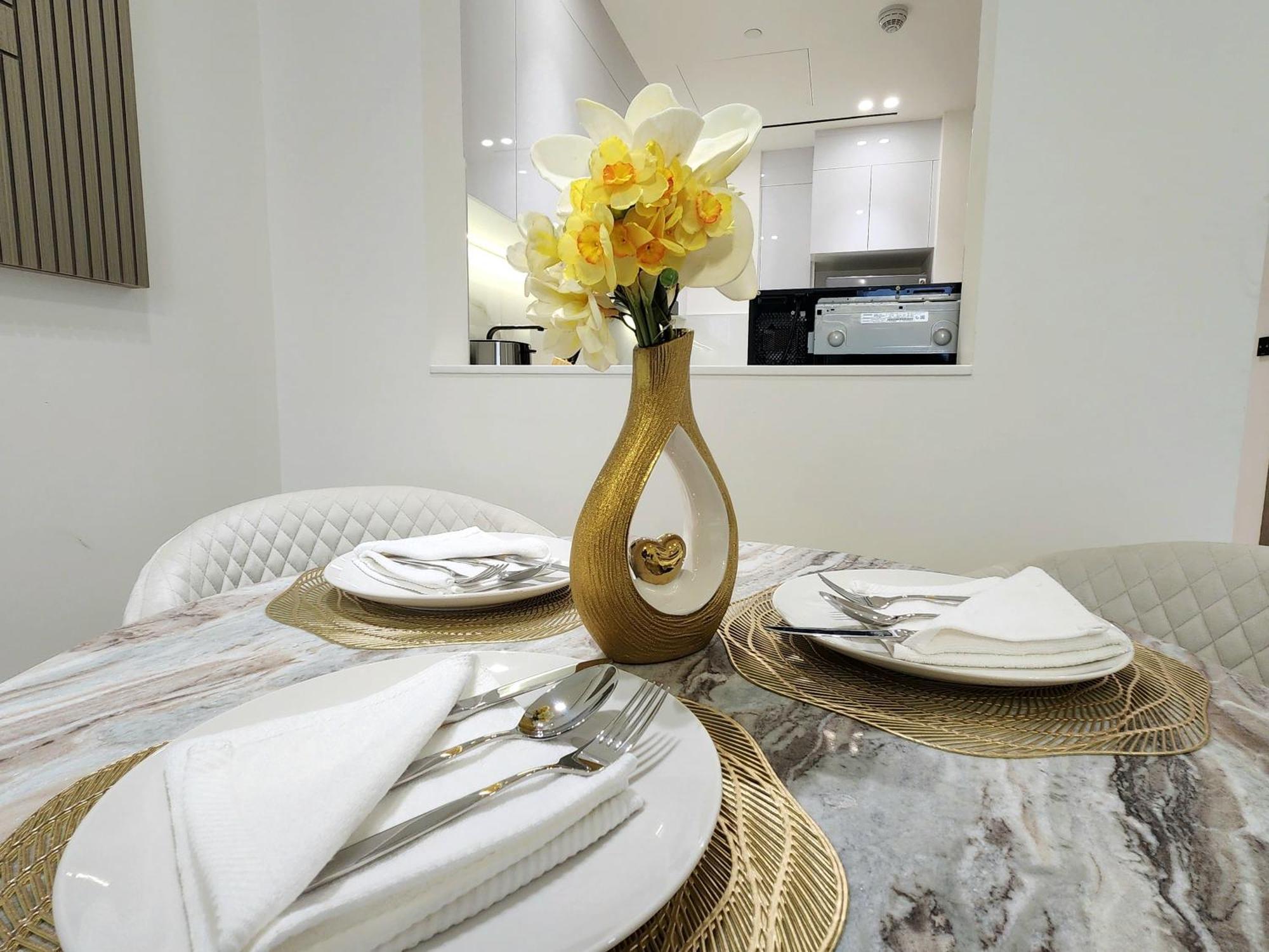 Holiday home Luxurious Comfort In Jvc