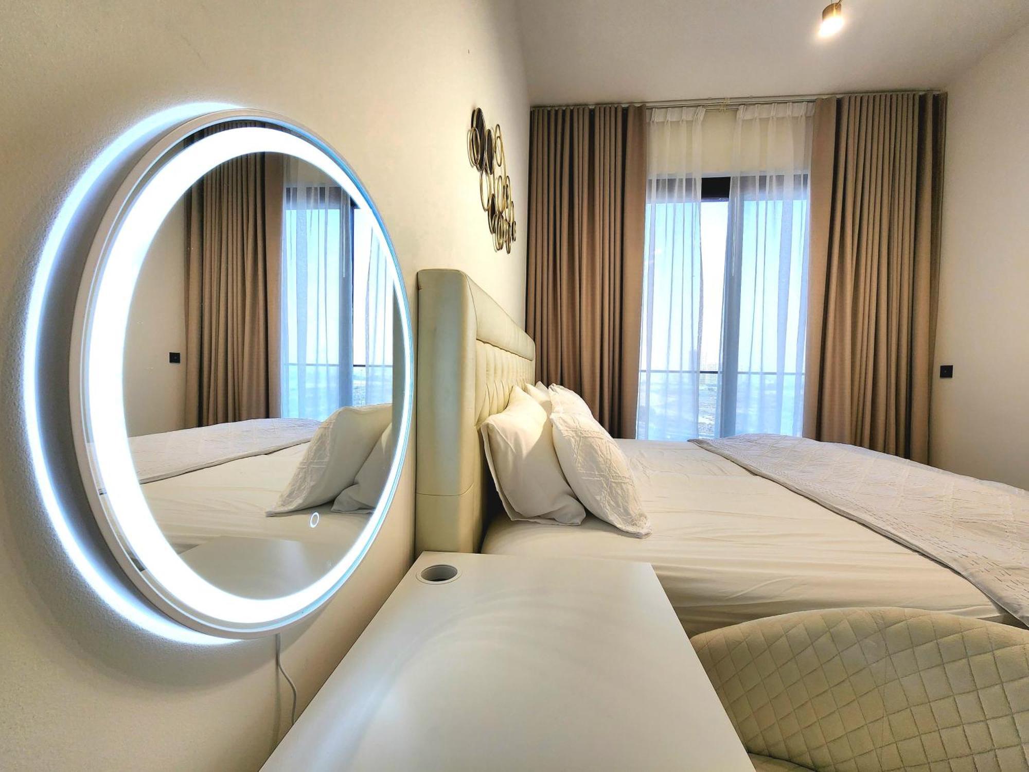 Holiday home Luxurious Comfort In Jvc