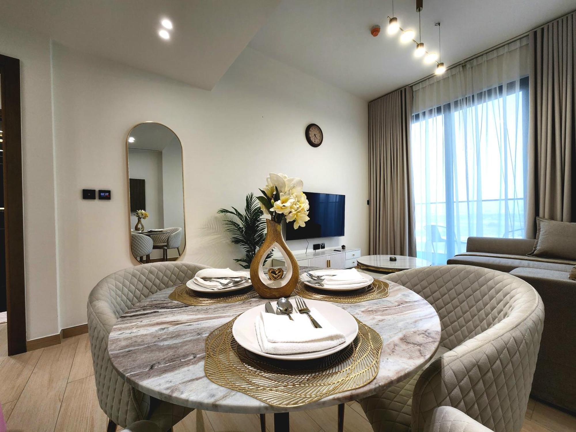 Luxurious Comfort In Jvc *